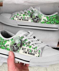 Lyme Shoes Rose Flowers Skull Low Top Shoes